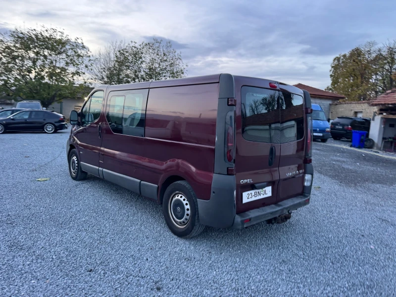 Opel Vivaro 1.9CDTI MAXI 6 места, снимка 7 - Бусове и автобуси - 52488144
