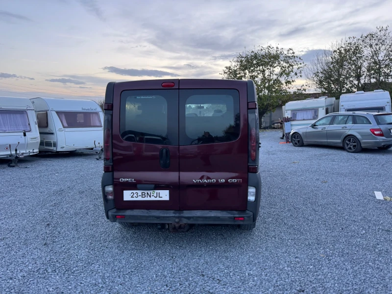Opel Vivaro 1.9CDTI MAXI 6 места, снимка 8 - Бусове и автобуси - 52488144