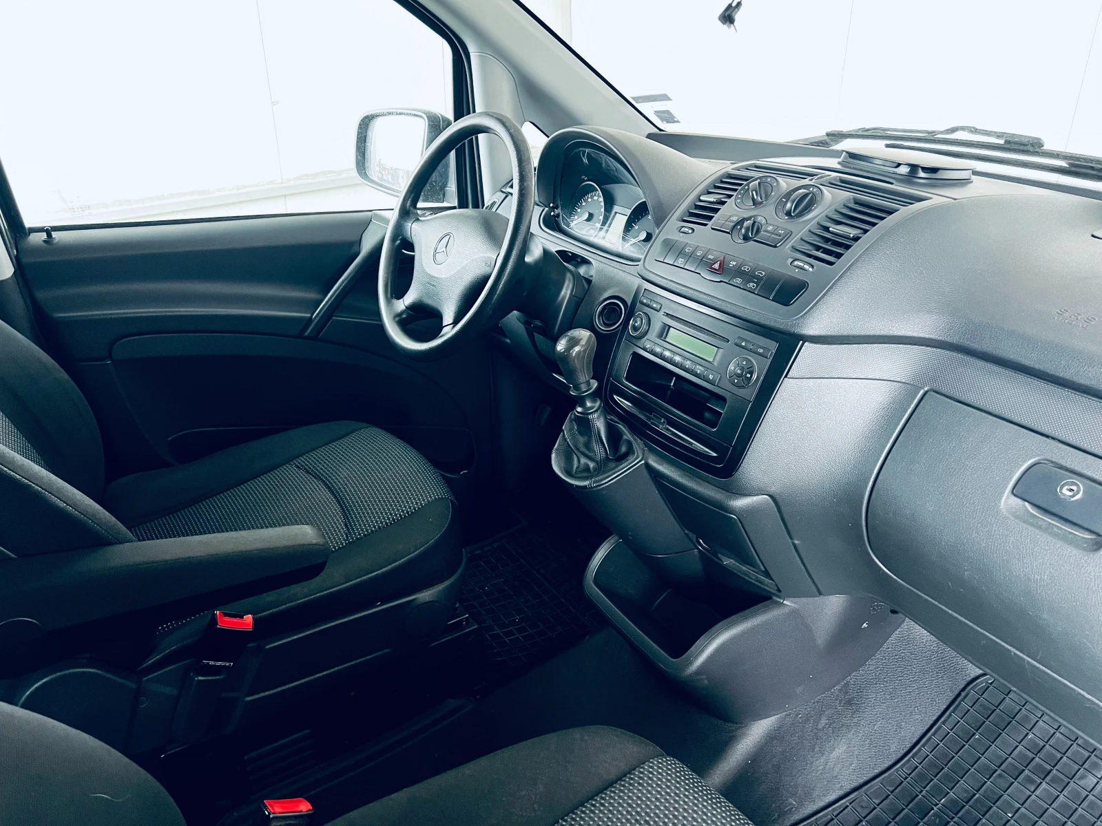 Mercedes-Benz Vito 113CDI, снимка 8 - Бусове и автобуси - 54012890