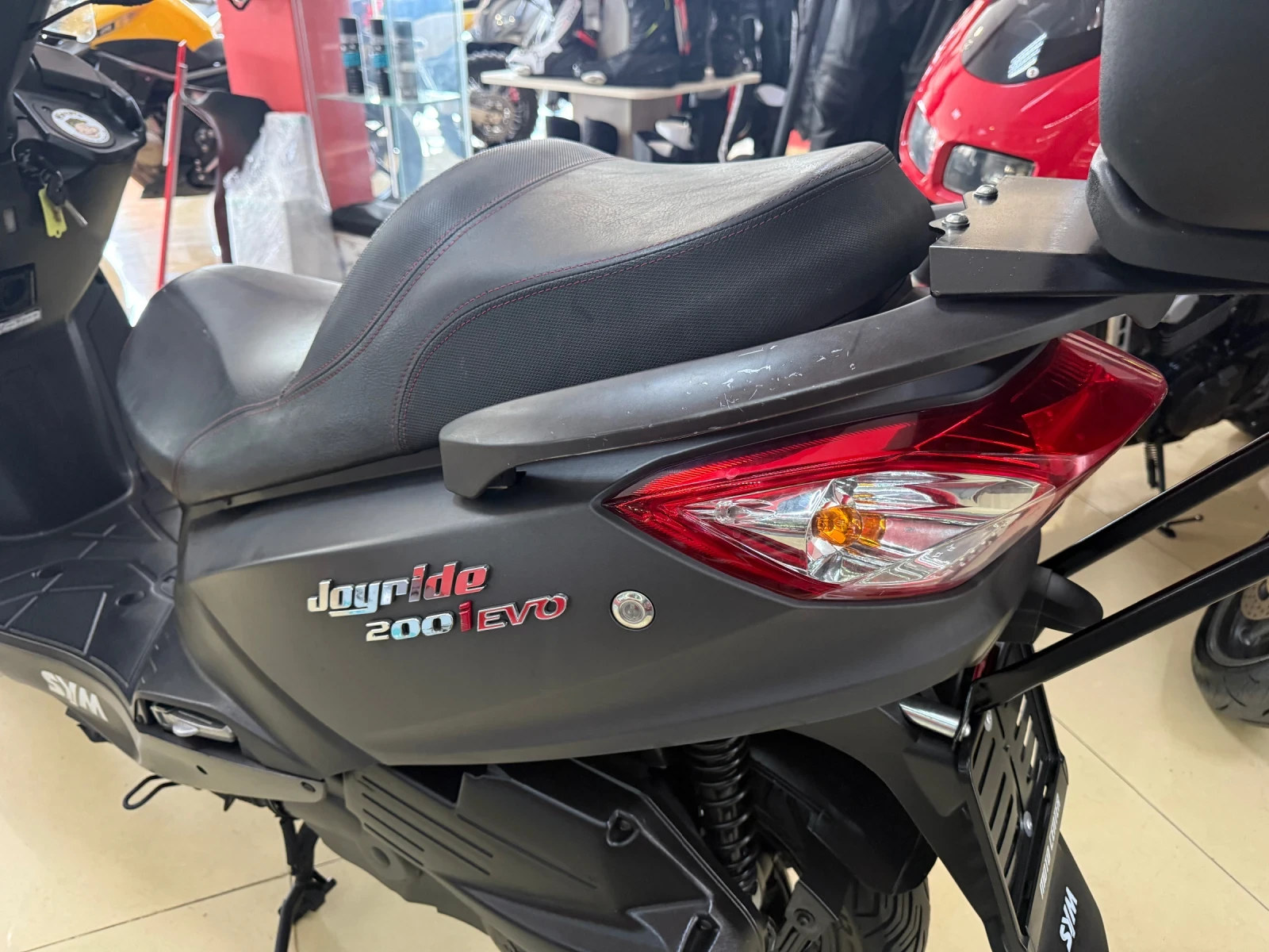 Sym Joyride EVO200 - изображение 9