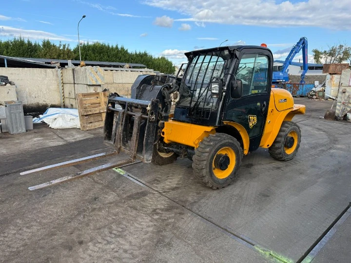 ������������ �������� JCB 520-40 | Mobile.bg � ����������� 6