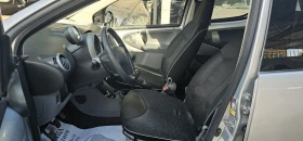 Peugeot 107 72000км 1.0i euro5B климатик, снимка 12