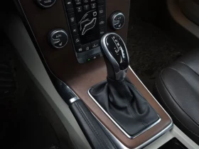 Volvo V40, снимка 9