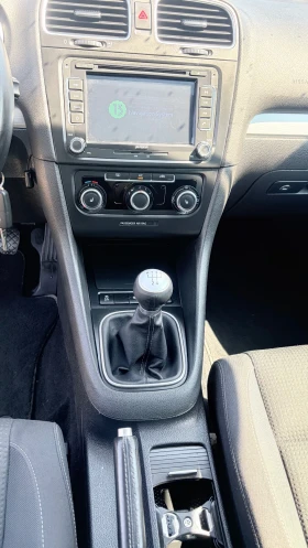 VW Golf 1.2 I -77kw, снимка 11