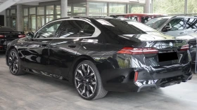 BMW 540 d xDrive/MSport/INDIVIDUAL/ICONIC GLOW/HEAD UP/360 | Auto.bg — изображение 2