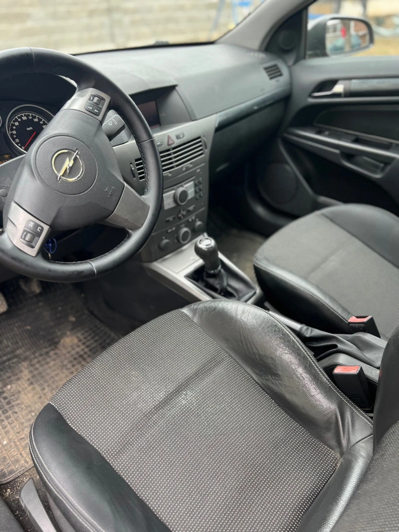 Opel Astra Disel 1.9, снимка 6 - Автомобили и джипове - 46233691