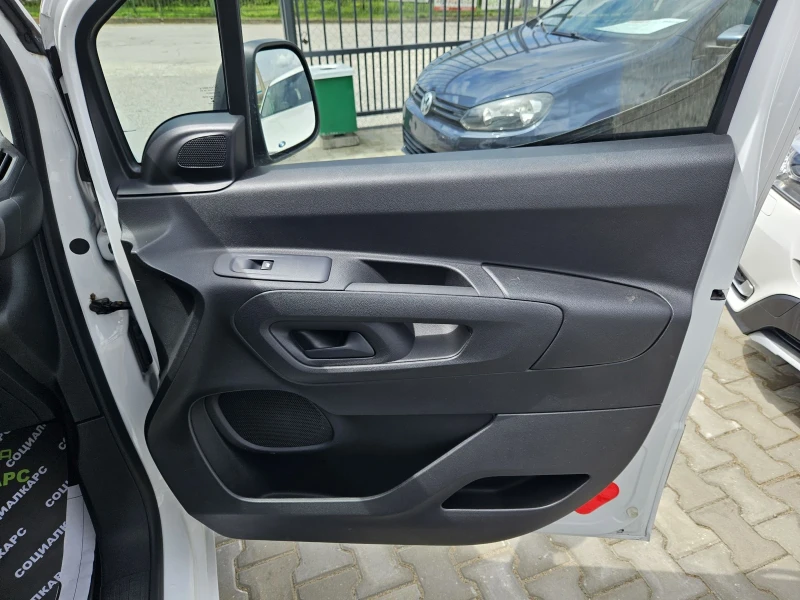 Citroen Berlingo 1.5dci, снимка 10 - Автомобили и джипове - 46181549