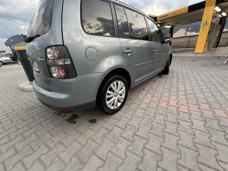 VW Touran, снимка 9 - Автомобили и джипове - 46734183