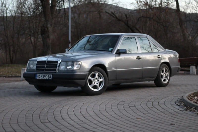 Mercedes-Benz 124 Клима.Авт.Газ, снимка 1 - Автомобили и джипове - 49435542