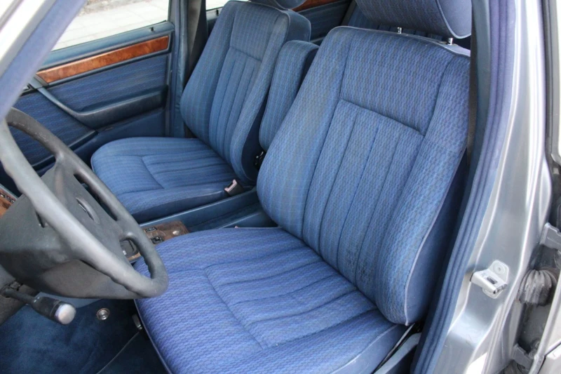 Mercedes-Benz 124 Клима.Авт.Газ, снимка 10 - Автомобили и джипове - 49435542