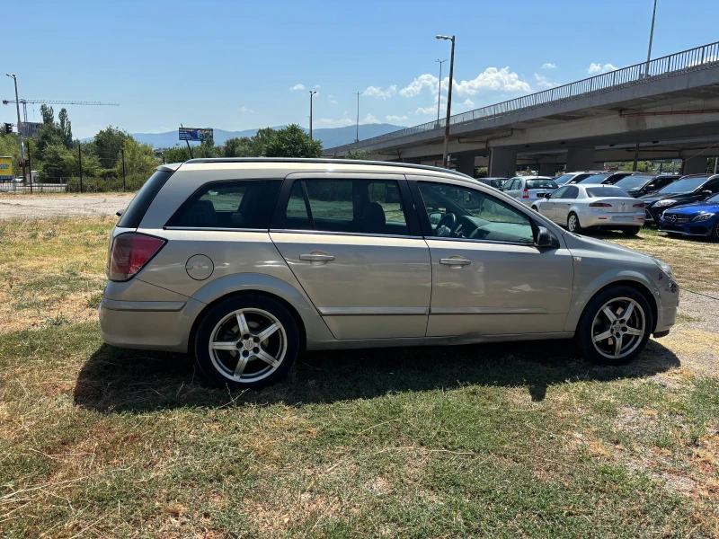 Opel Astra DTJ, снимка 4 - Автомобили и джипове - 51988682