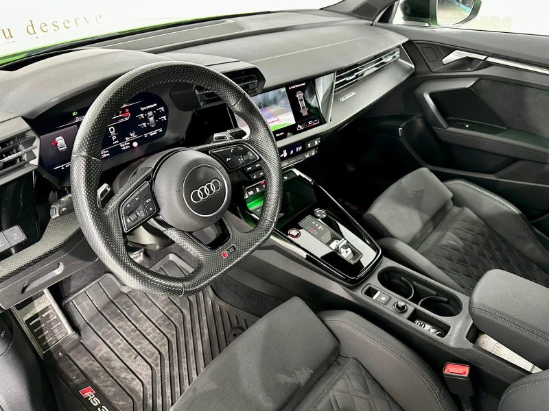 Audi Rs3 Quattro* Ceramic* Matrix* HuD* B&O, снимка 6 - Автомобили и джипове - 52636981