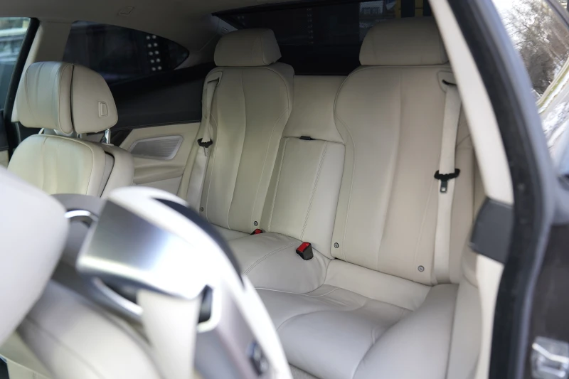 BMW 640 i Coupe B&O АВТОМОБИЛА ИМА ДРЕБНИ ЗАБЕЛЕЖКИ, снимка 11 - Автомобили и джипове - 52989871