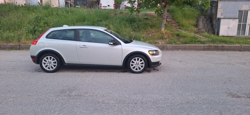 Volvo C30, снимка 5 - Автомобили и джипове - 53035522