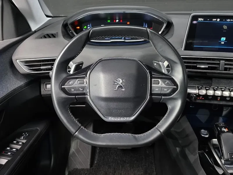 Peugeot 3008 1.6 BLUEHDI ALLURE, снимка 13 - Автомобили и джипове - 54929878