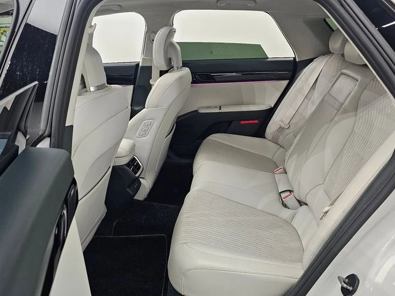 Hyundai Grandeur 3.5 Automatic, снимка 16 - Автомобили и джипове - 55656165