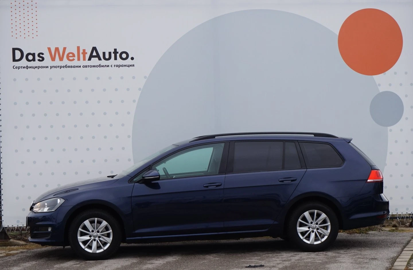 VW Golf Variant Comfortline 1.6TDI BMT - изображение 2