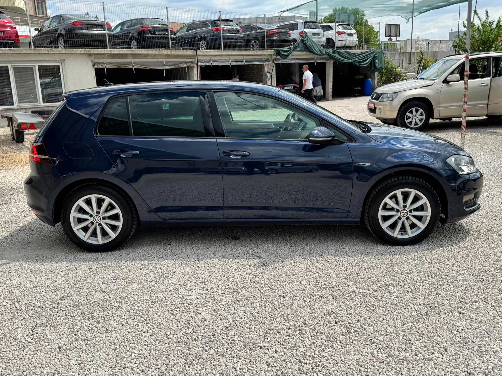 VW Golf 2.0TDI-LOUNGE - изображение 3