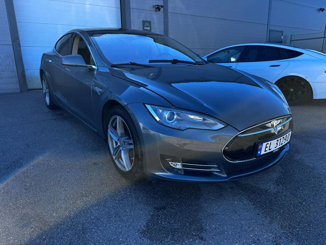 Tesla Model S P85 Performance EU - изображение 3