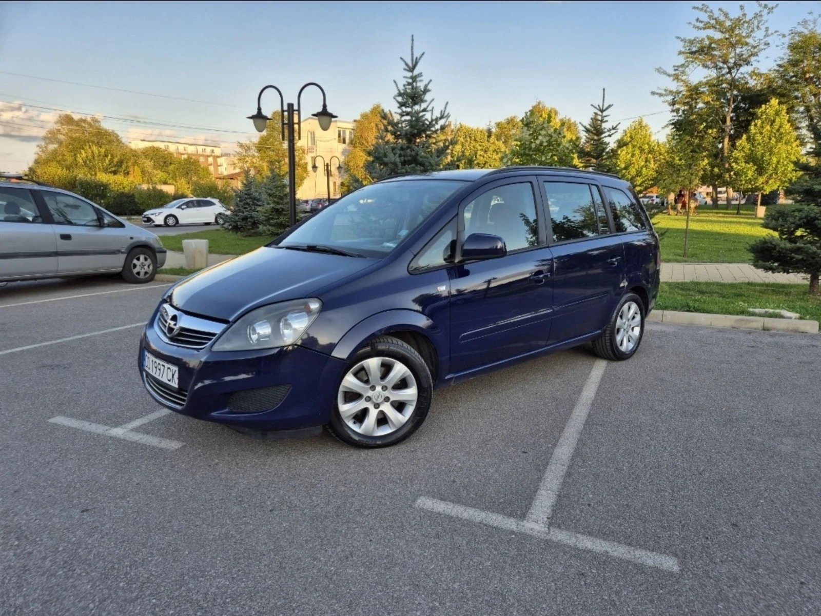 Opel Zafira  - изображение 2