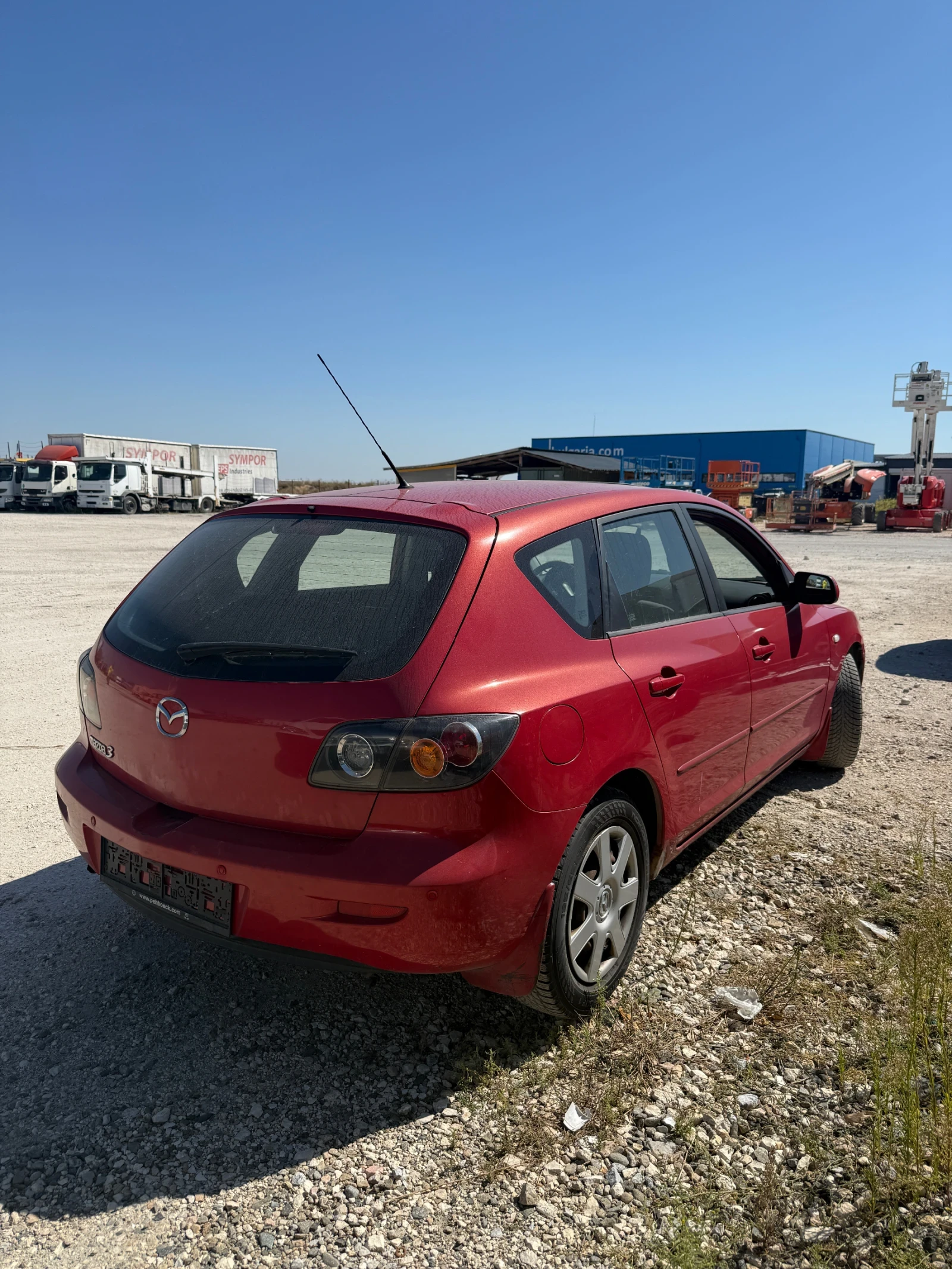 Mazda 3 1.6i* FACE* НОВ ВНОС* ЦЕНА ПОДАРЪК* КЛИМАТИК* *  - изображение 6