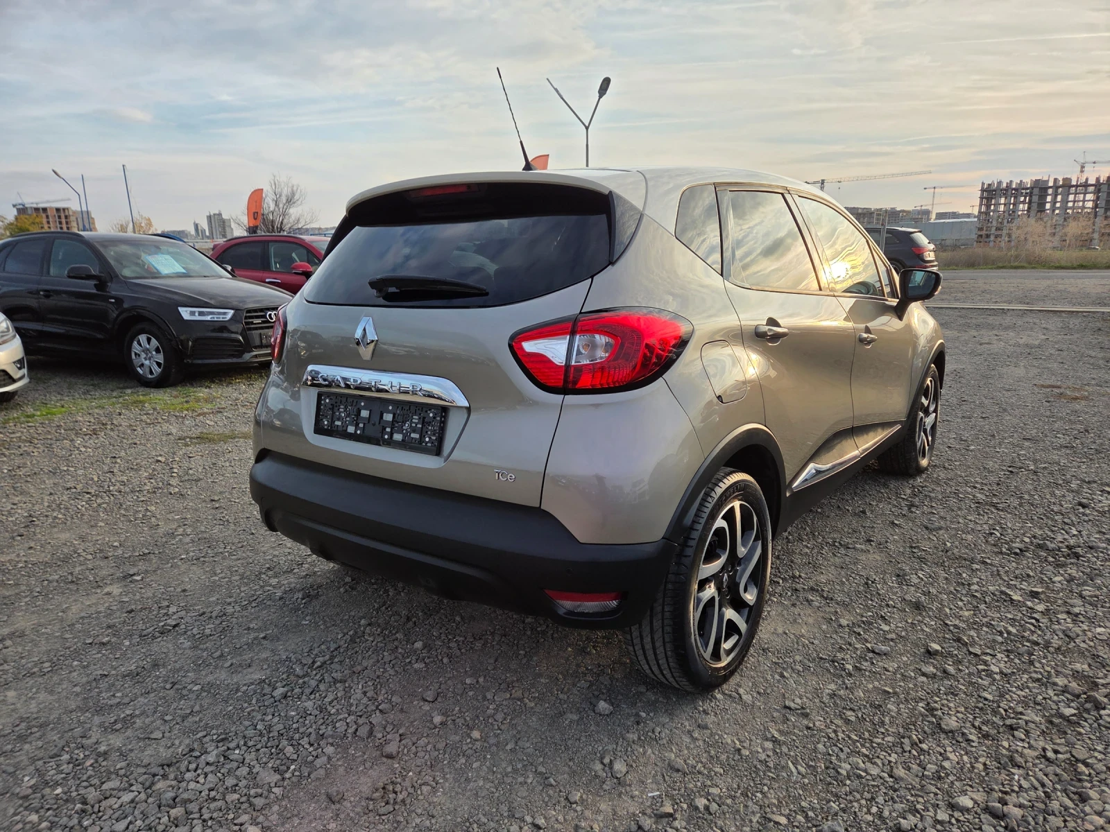 Renault Captur 1.2 Tce, 90k км | Mobile.bg — изображение 5
