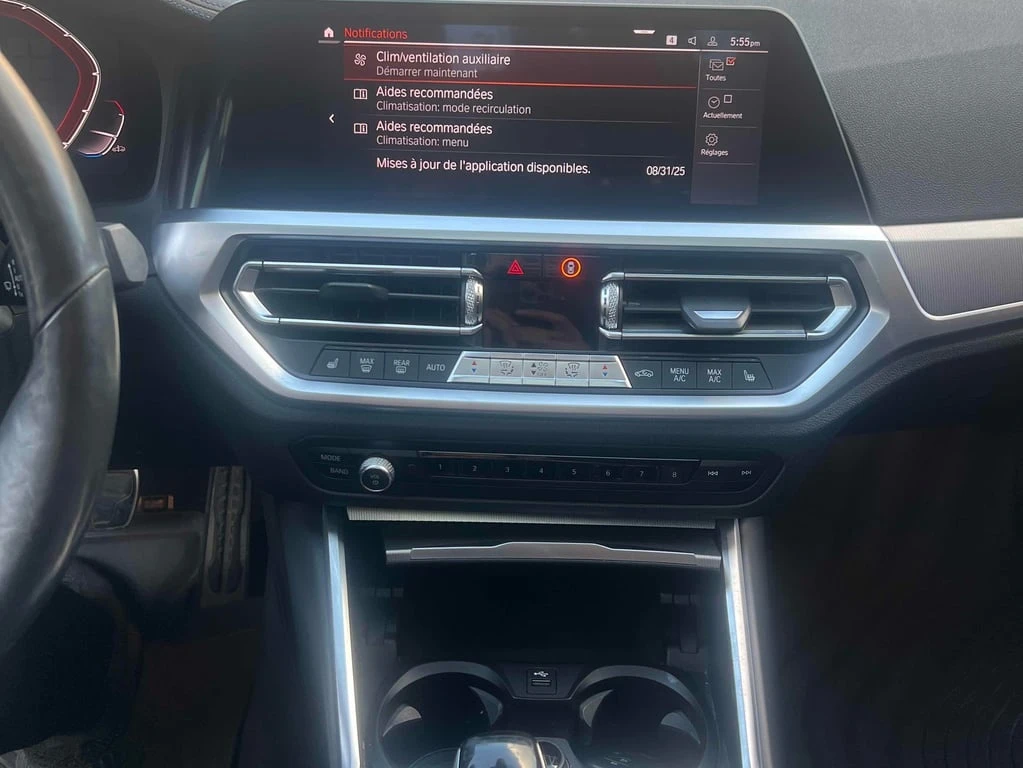 BMW 330 * 330i xDrive * CARFAX * БЕЗ ПЪРВОНАЧАЛНА ВНОСКА - изображение 9