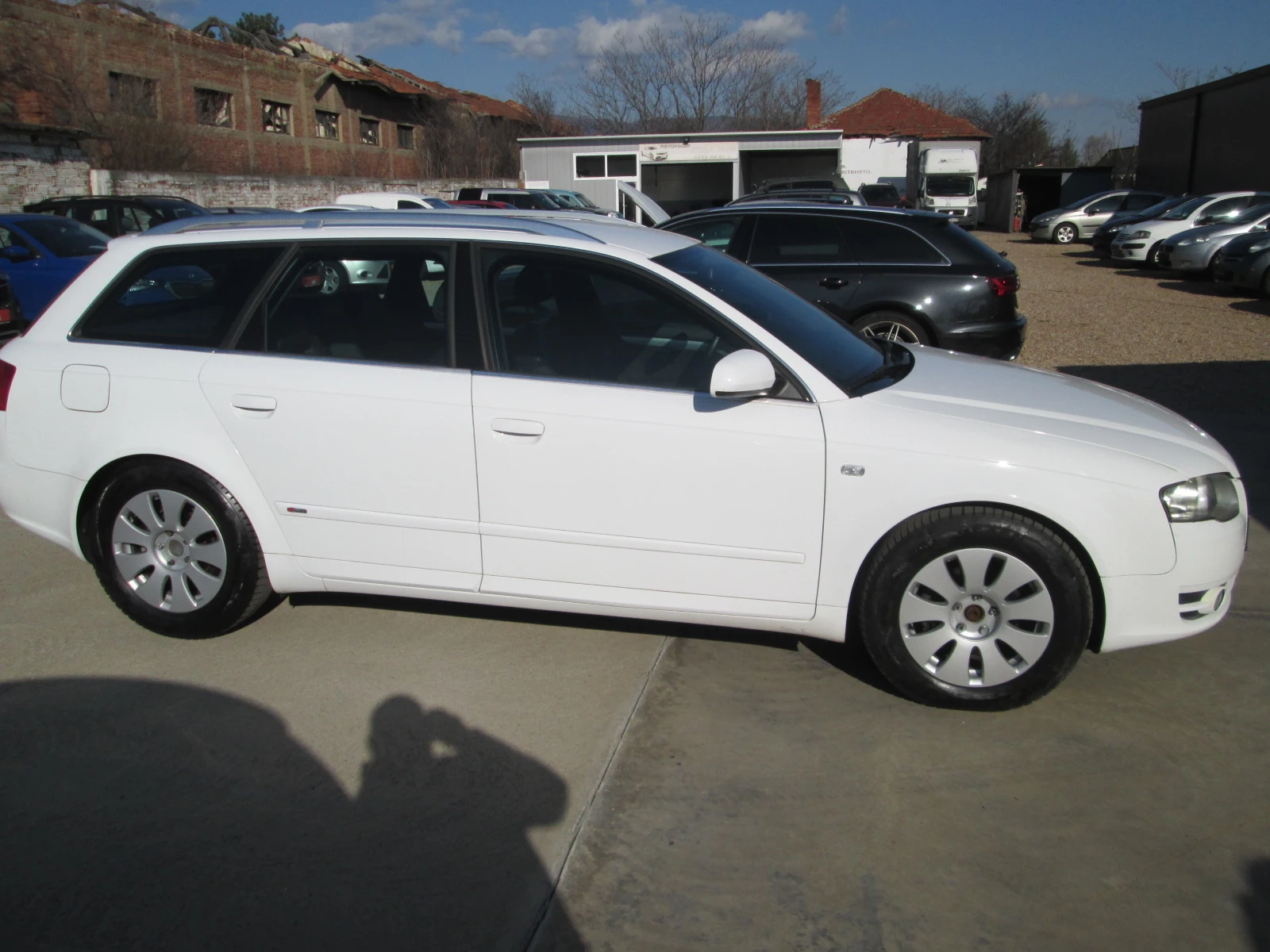 Audi A4 2.0TDI S-LINE 140kc - изображение 3