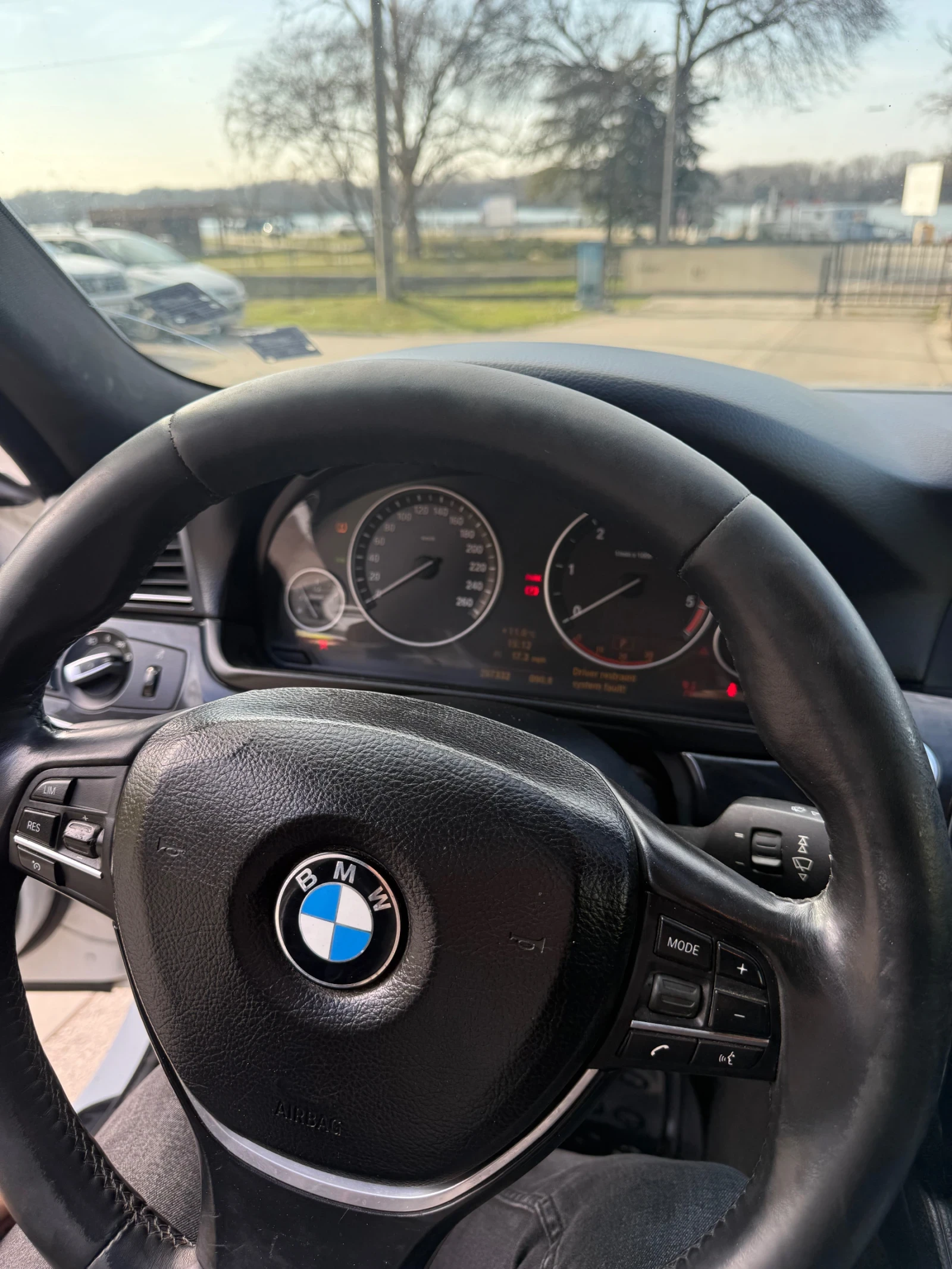 BMW 525 BMW f10 525 3.0D, снимка 8 - Автомобили и джипове - 53756215