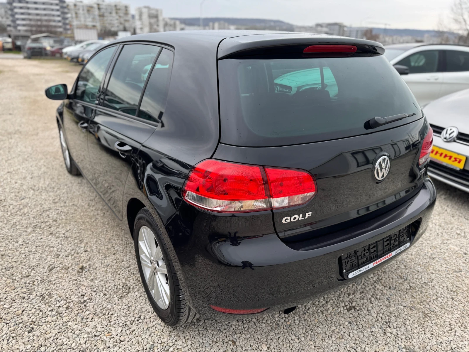 VW Golf 1.6TDI STYLE, снимка 5 - Автомобили и джипове - 53958670