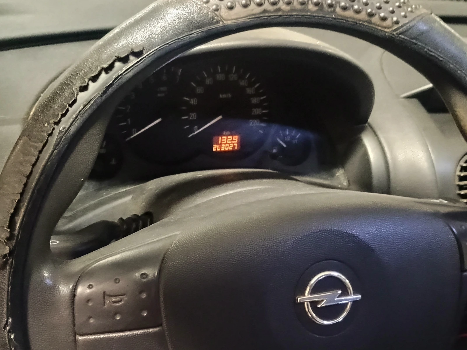 Opel Corsa, снимка 12 - Автомобили и джипове - 54093140