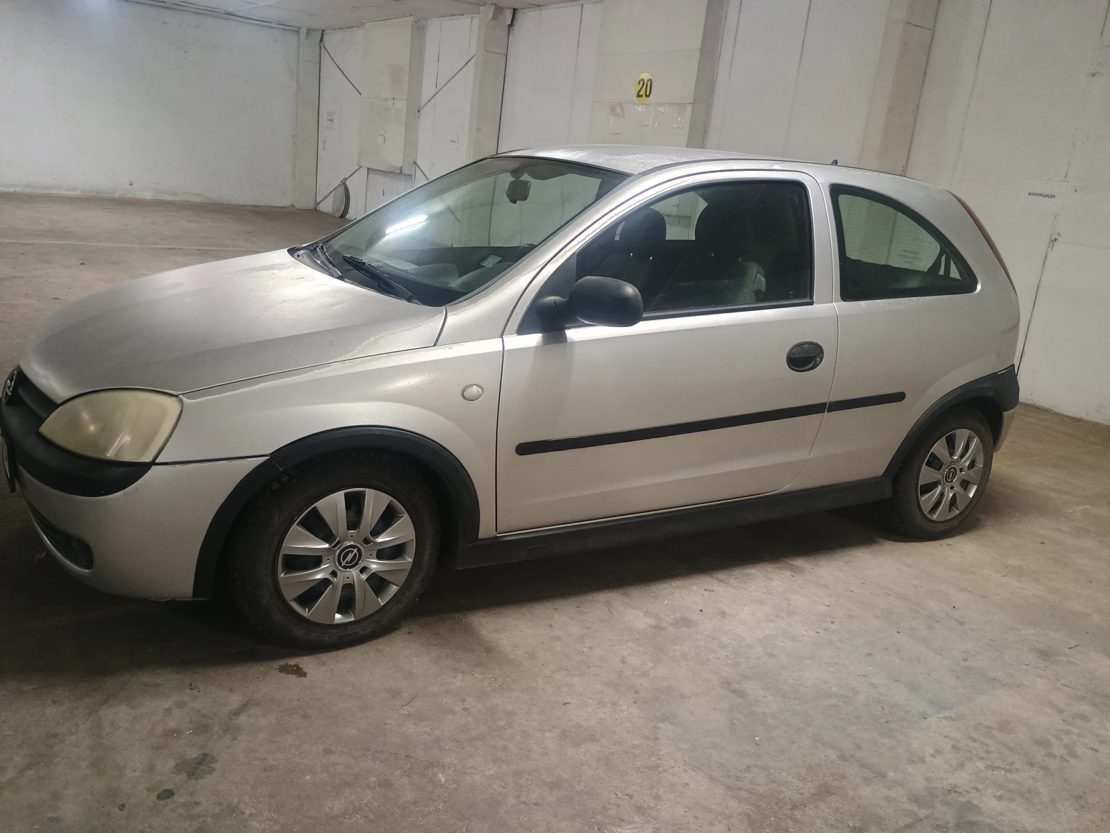 Opel Corsa, снимка 10 - Автомобили и джипове - 54093140