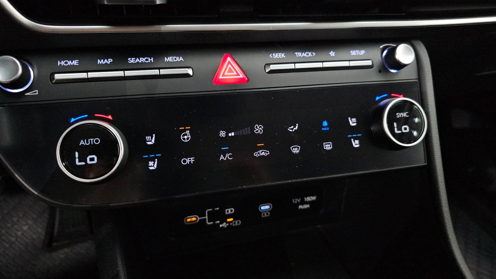 Hyundai Sonata Mobility 2.0 LPG (ГАЗ) * hellascars.bg * , снимка 16 - Автомобили и джипове - 55534845