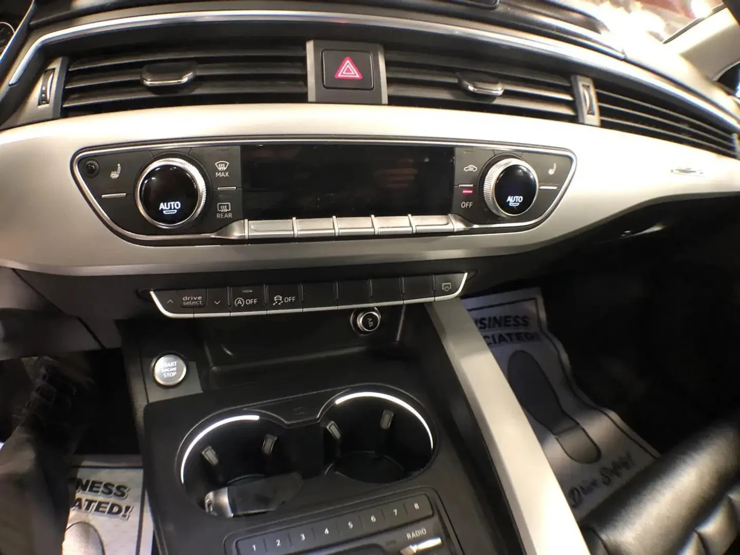Audi A4 2.0TFSI KOMFORT ЦЕНА ДО БЪЛГАРИЯ АВТОКРЕДИТ, снимка 15 - Автомобили и джипове - 55779206