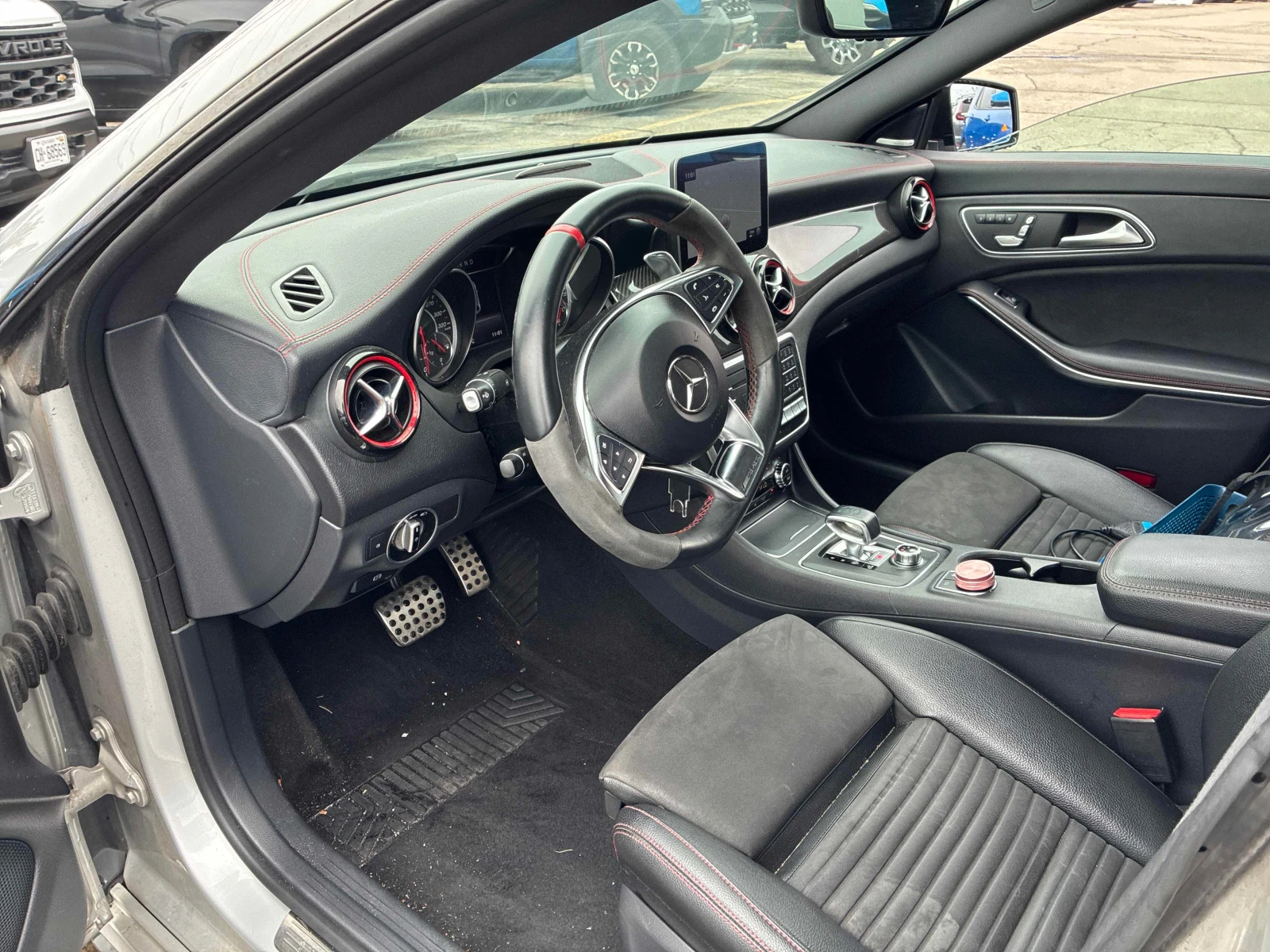 Mercedes-Benz CLA 45 AMG 4MATIC * ГЛАВНО ПРЕДСТАВИТЕЛСТВО* , снимка 7 - Автомобили и джипове - 55979676