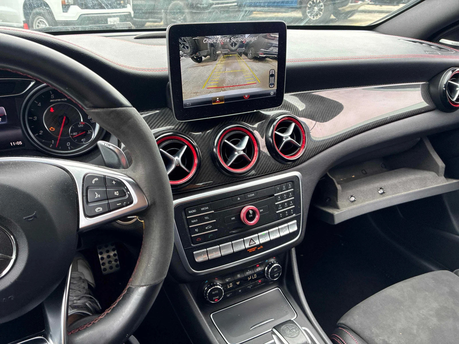 Mercedes-Benz CLA 45 AMG 4MATIC * ГЛАВНО ПРЕДСТАВИТЕЛСТВО* , снимка 9 - Автомобили и джипове - 55979676