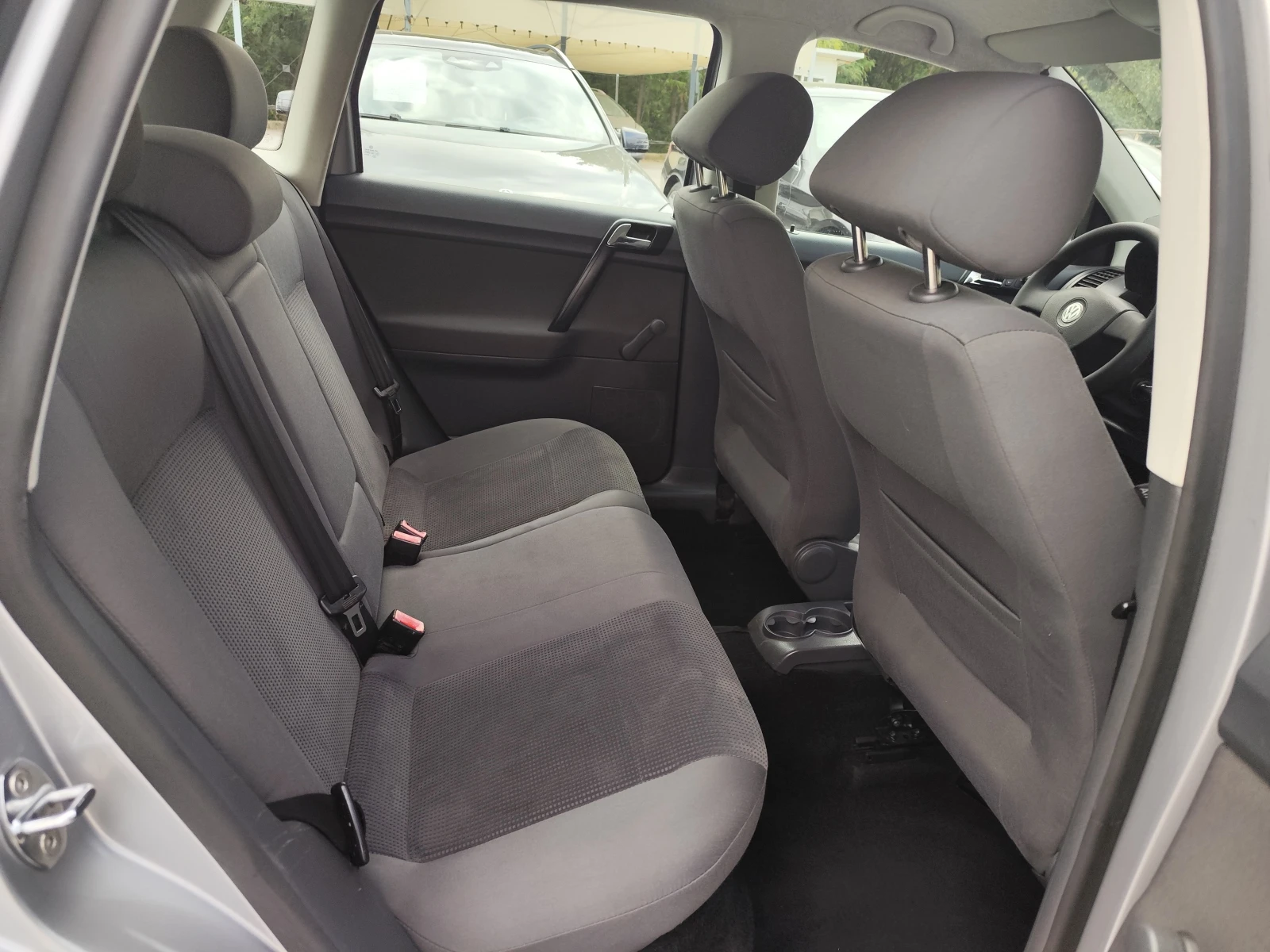 VW Polo 1.2i* KLIMA* MMi* , снимка 10 - Автомобили и джипове - 56038588