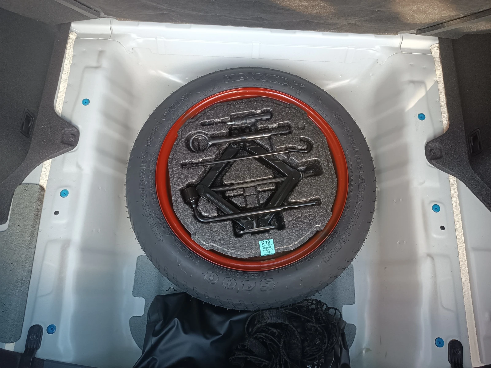 Hyundai Ioniq 1.6iHYBRID  , снимка 12 - Автомобили и джипове - 56060686