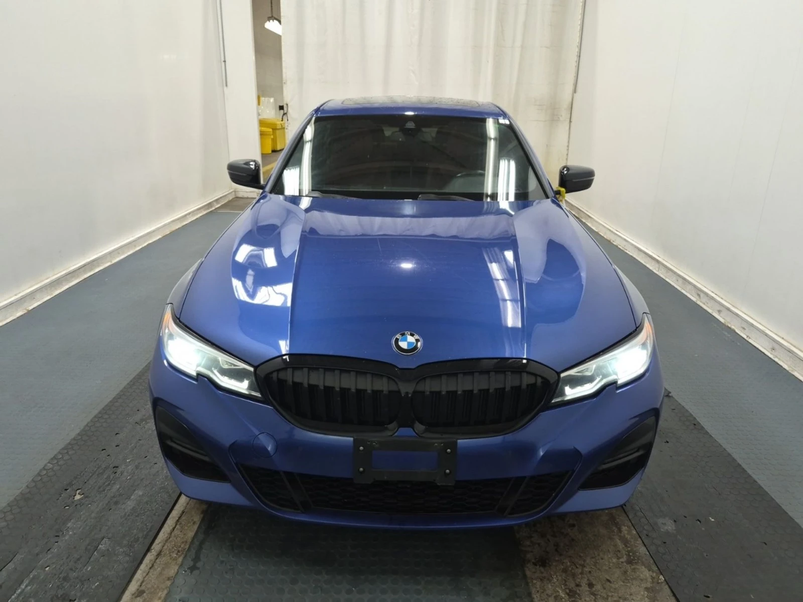 BMW 330 M SPORT* Harman Kardon, снимка 2 - Автомобили и джипове - 56301282