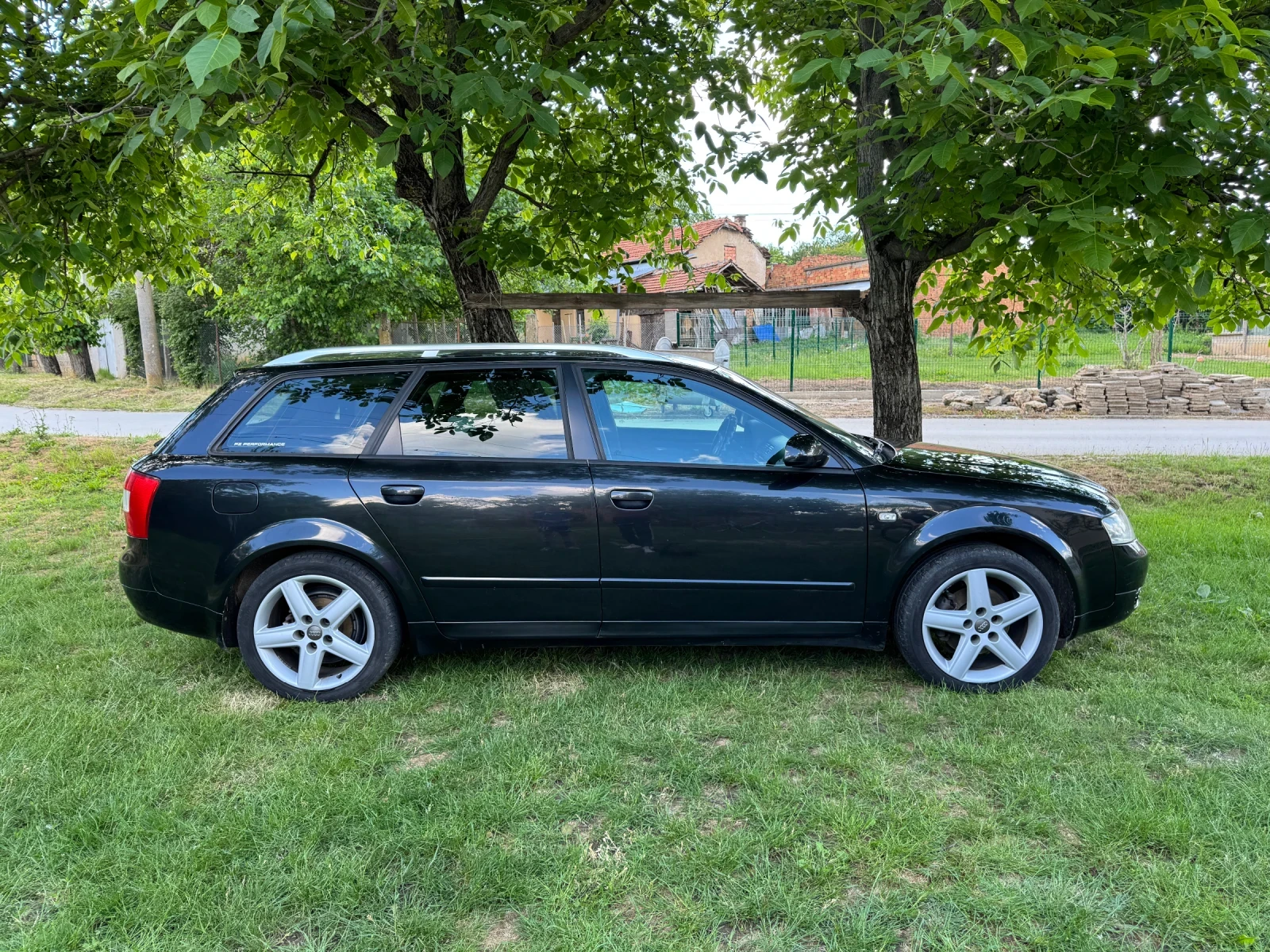 Audi A4 B6 Avant, снимка 2 - Автомобили и джипове - 56357732