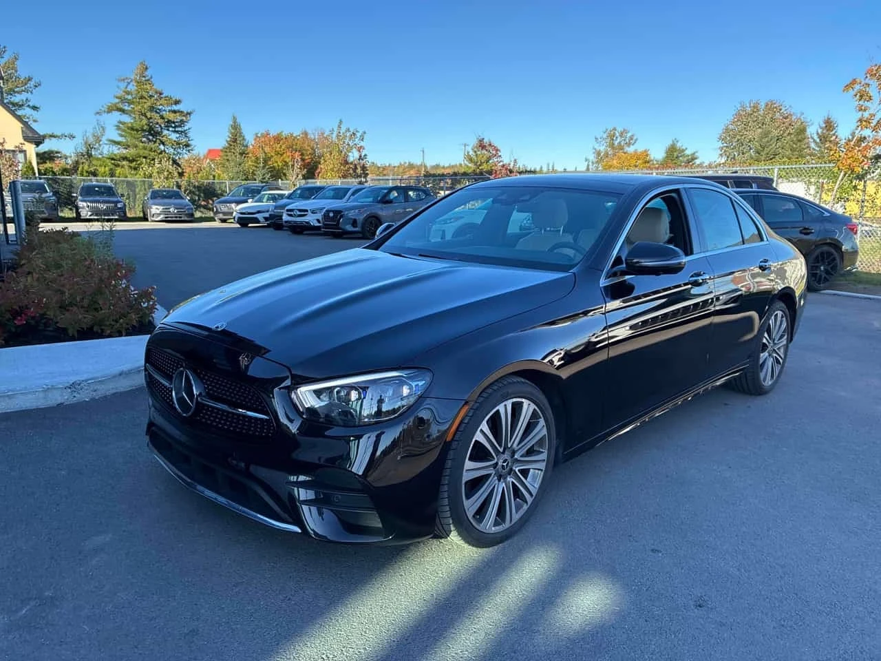 Mercedes-Benz E 350  CARFAX / DISTRONIK / 360 / HUD / ����������  | Mobile.bg � ����������� 2