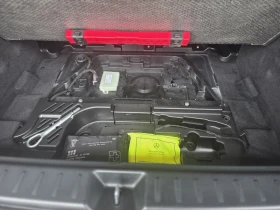 Mercedes-Benz GLB 200d, снимка 8