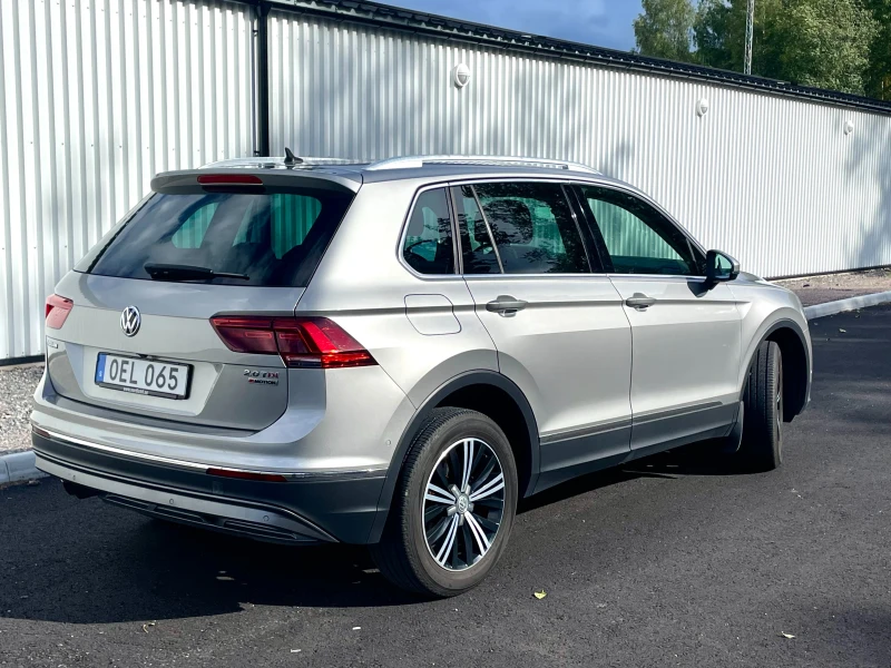 VW Tiguan 2.0 TDI 191hp, внос от Швеция, снимка 4 - Автомобили и джипове - 47953689