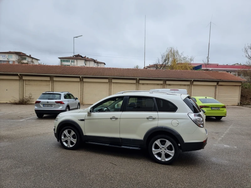 Chevrolet Captiva 2.2* 4X4* 184kcFULL, снимка 8 - Автомобили и джипове - 48267182