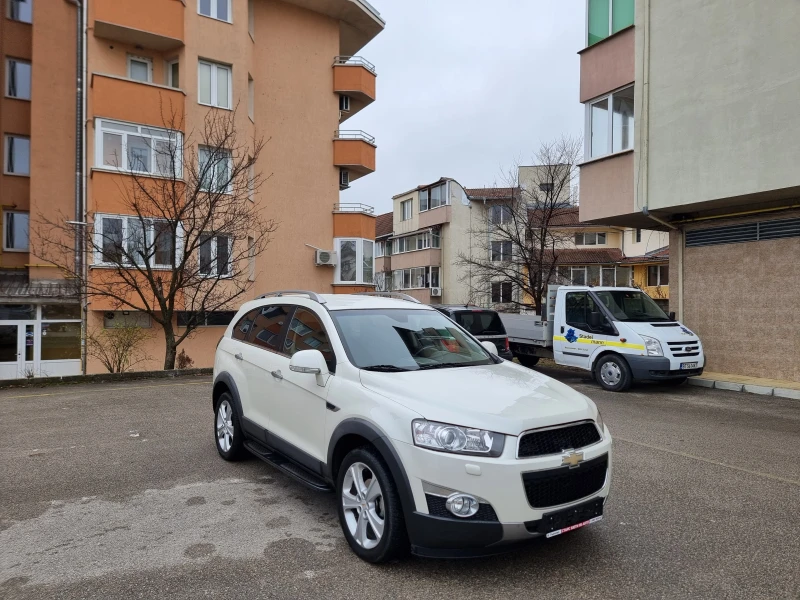 Chevrolet Captiva 2.2* 4X4* 184kcFULL, снимка 4 - Автомобили и джипове - 48267182