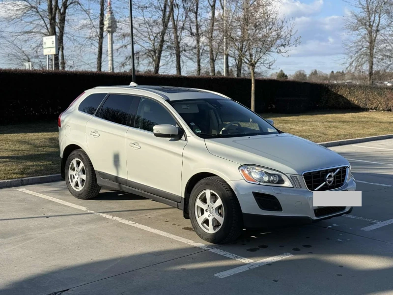Volvo XC60 T6, снимка 4 - Автомобили и джипове - 52456737