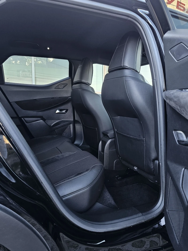 DS DS 3 Crossback Performance Line CarPlay Камера LED, снимка 9 - Автомобили и джипове - 51802181