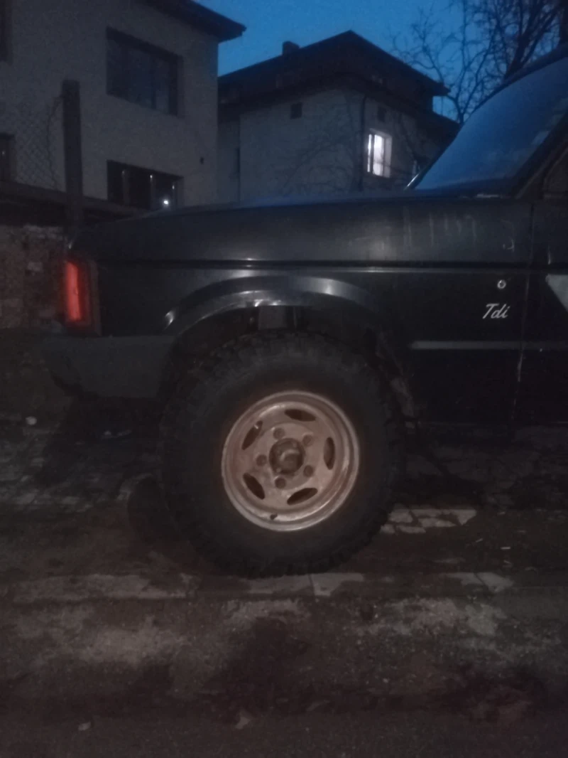 Land Rover Discovery, снимка 2 - Автомобили и джипове - 52504419