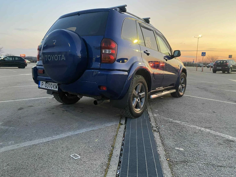 Toyota Rav4, снимка 3 - Автомобили и джипове - 53223973