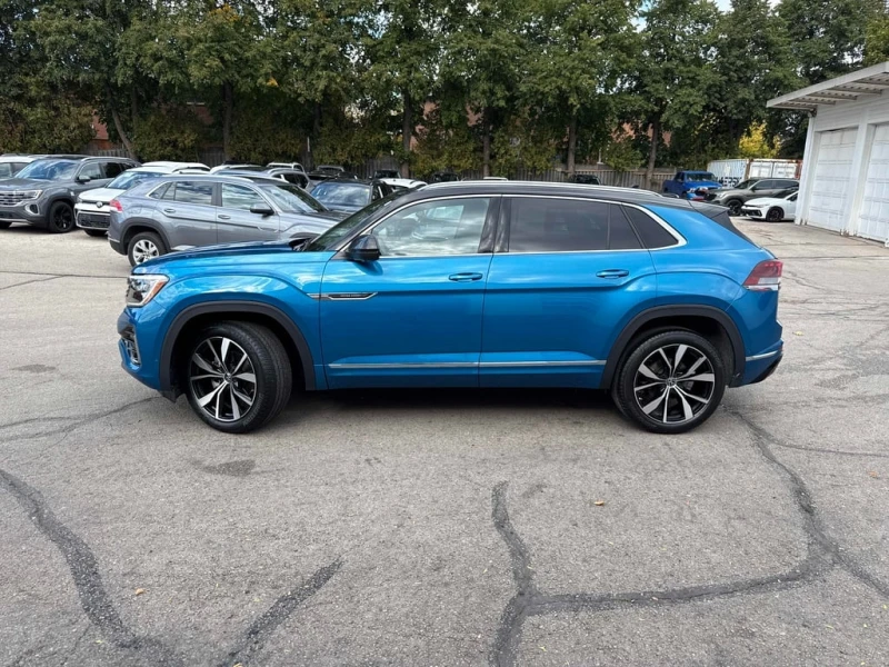 VW Atlas * Cross Sport* Execline * CARFAX * ОБДУХВАНЕ * , снимка 2 - Автомобили и джипове - 53257309